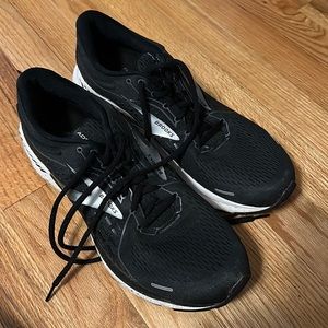 Brooks Adrenaline 21 GTS